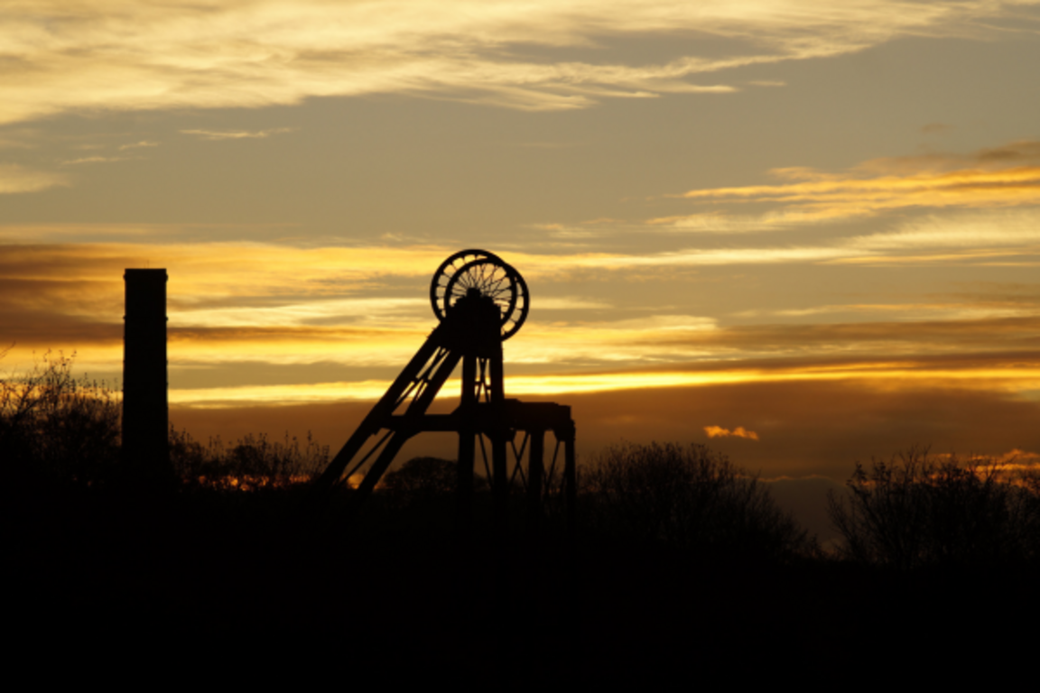 MiningMuseumSunset 400x600.png